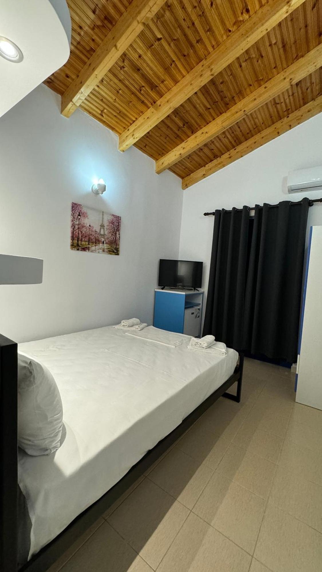 Itaka Summer Rooms Lukova Εξωτερικό φωτογραφία
